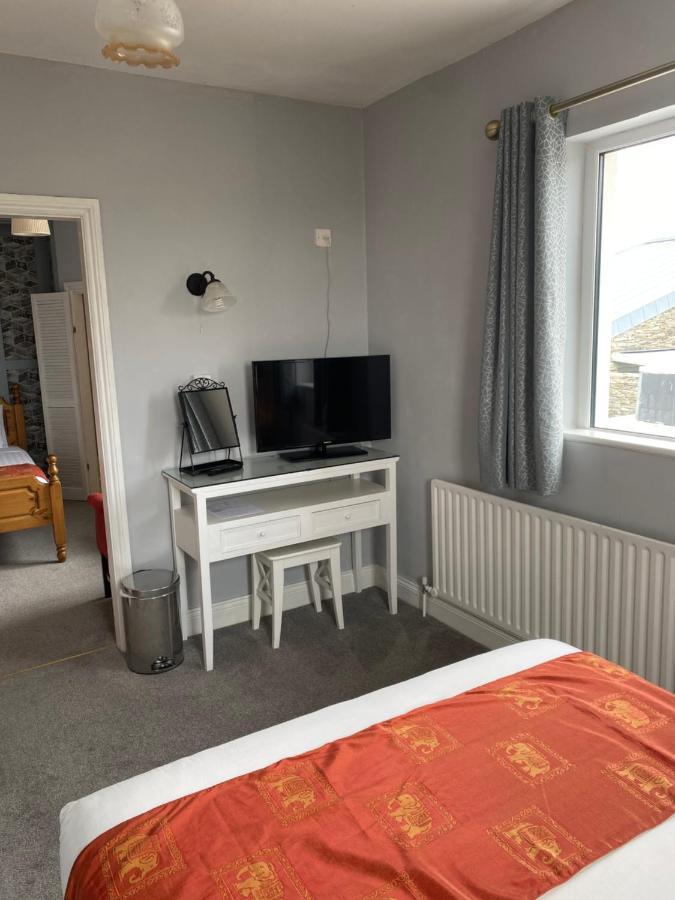 Clonmore Lodge B&B Quilty Esterno foto